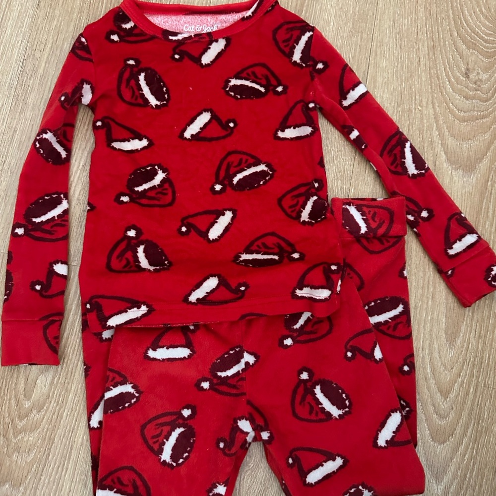 Cat & Jack Red Santa Hat Kids Pajama Set